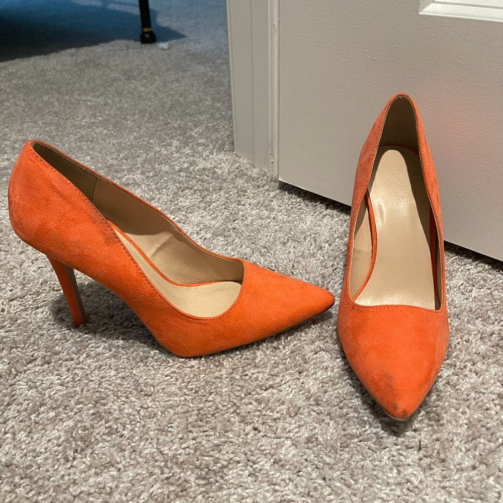 Salmon Suede/Velvet Heel